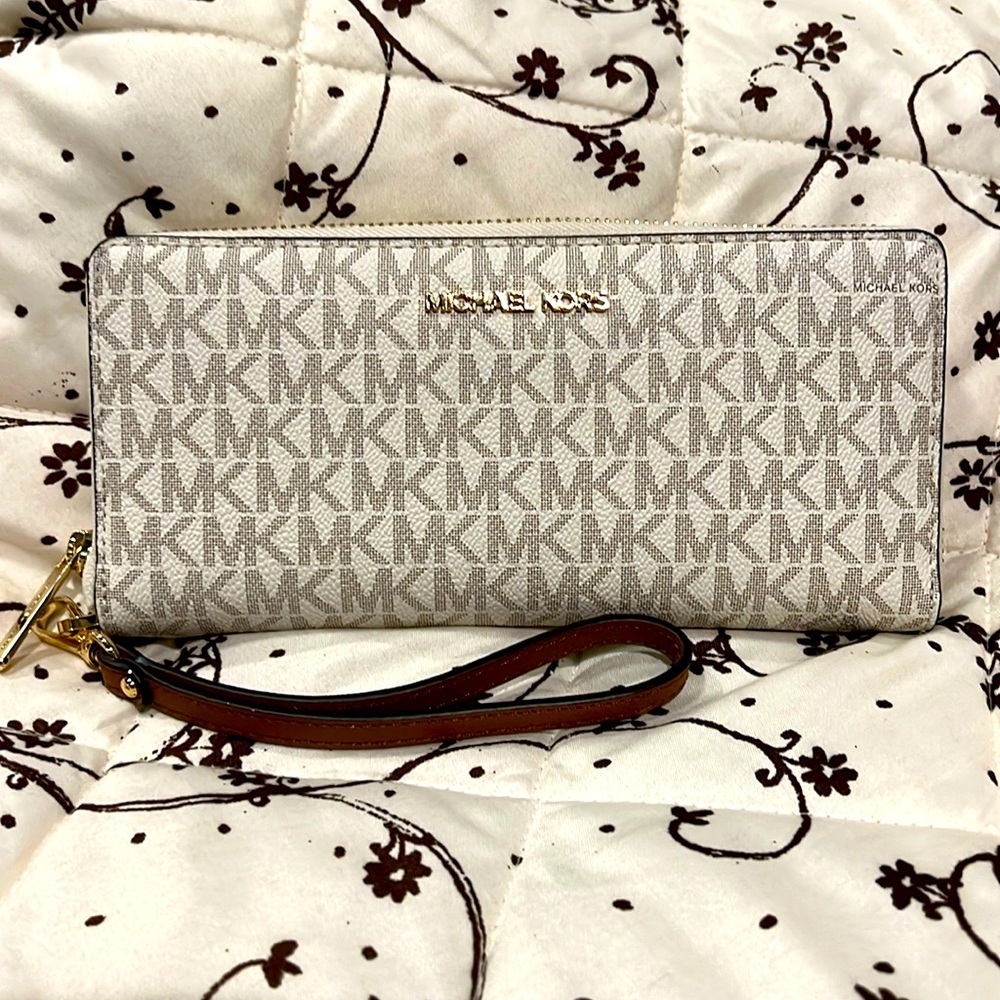 Michael Kors, large zip, wallet, white with brown leather strap and gold accents